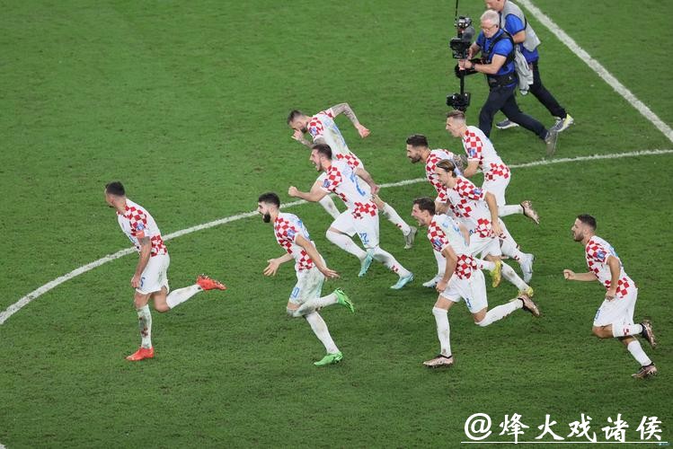 世界杯滚球中的心理战与技巧分析 世界杯滚球中的心理战与技巧分析